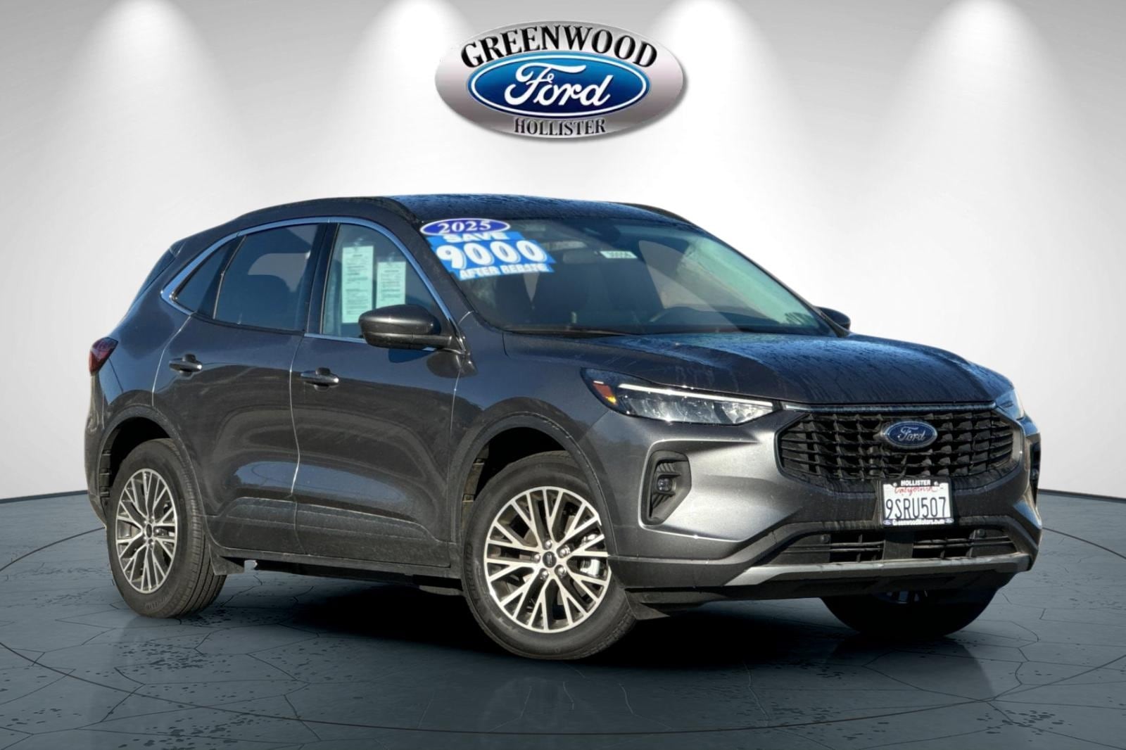 2025 Ford Escape PHEV's photo