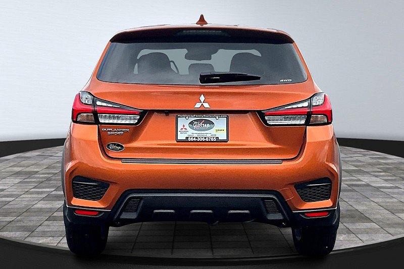 2025 Mitsubishi Outlander Sport ES photo 4