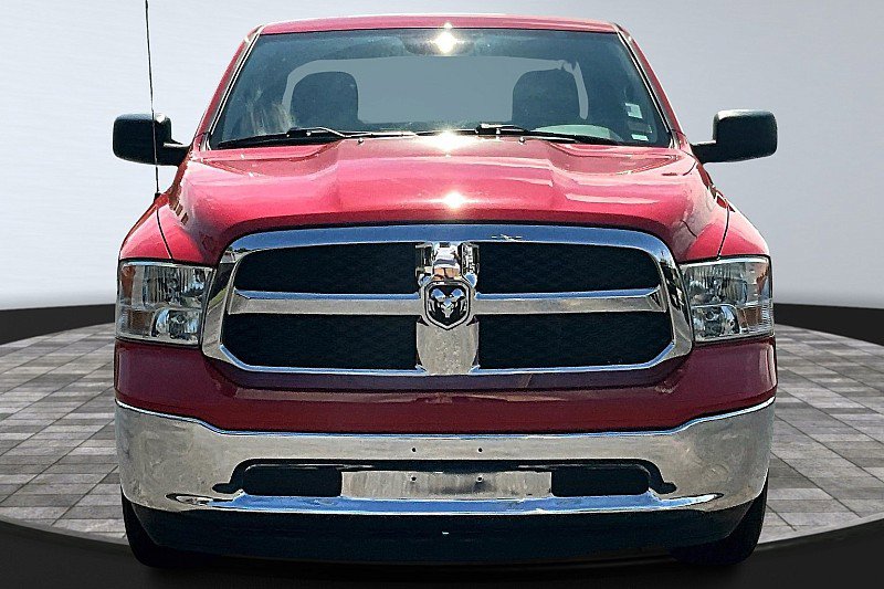 2024 Ram 1500 Classic SLT photo 4