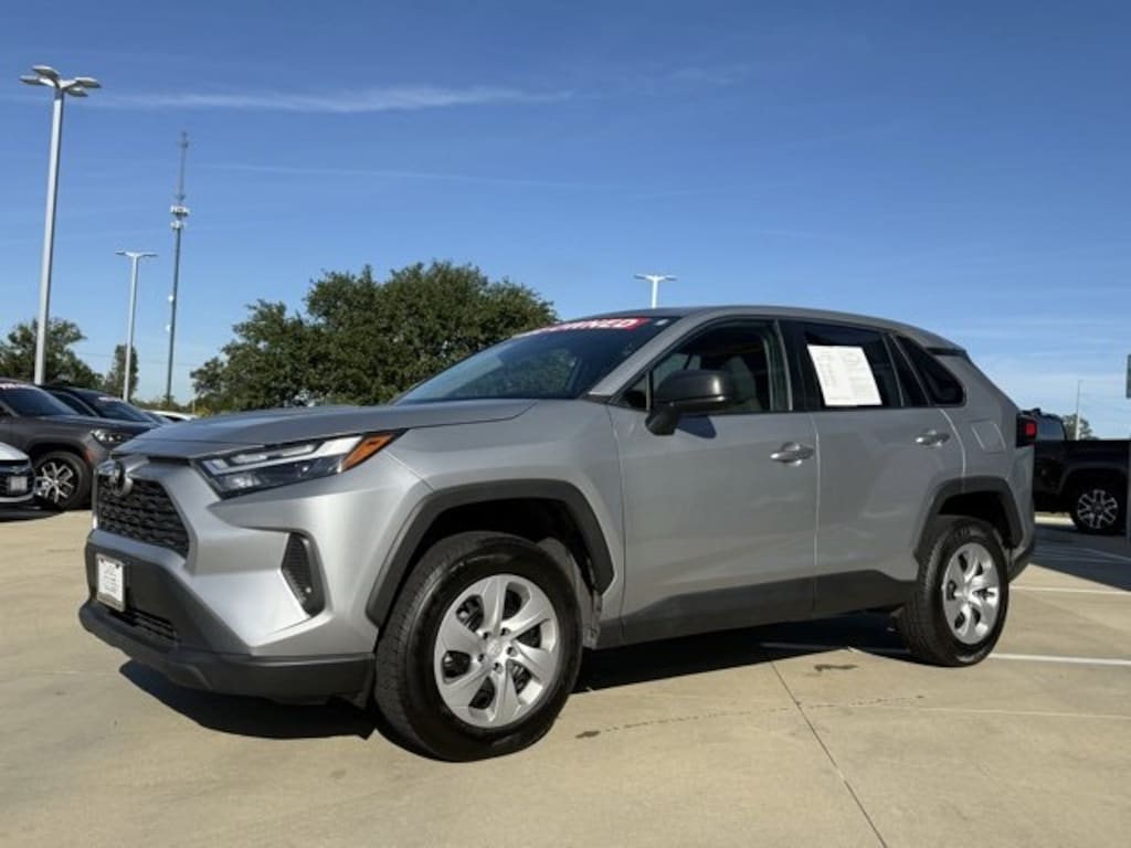 Used 2024 Toyota RAV4 LE