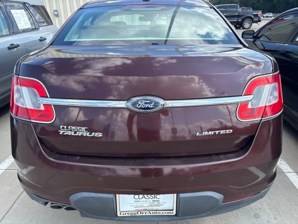 Used 2012 Ford Taurus Limited Sedan