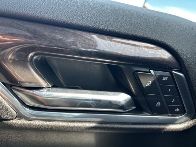 2026 Chevrolet Silverado 1500 LTZ - Photo 19