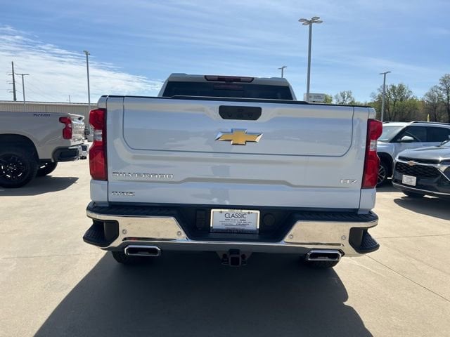 2026 Chevrolet Silverado 1500 LTZ - Photo 9