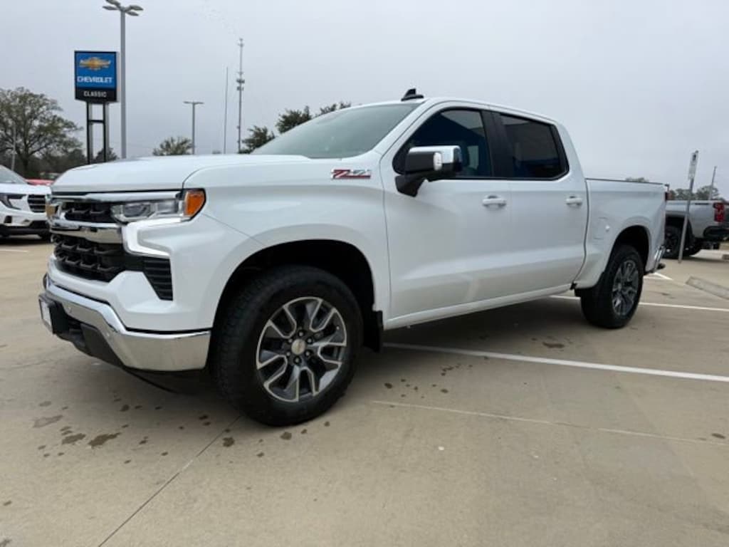New 2026 Chevrolet Silverado 1500 LT Truck