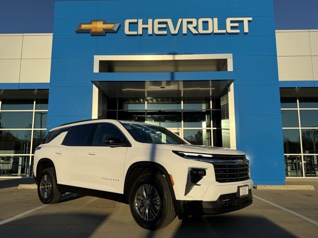 2026 Chevrolet Traverse LT's photo