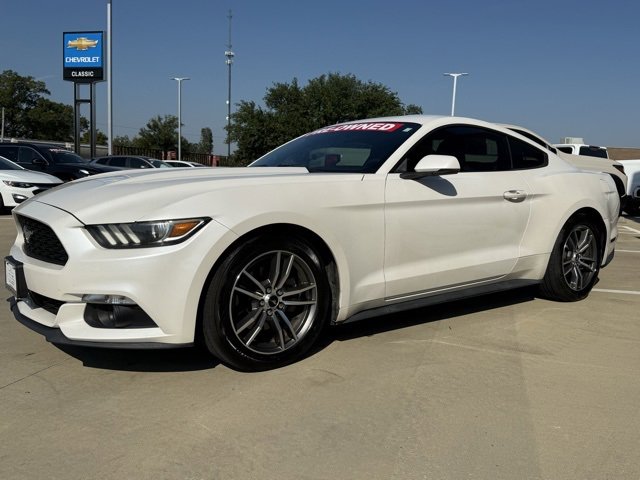 2017 Ford Mustang EcoBoost Premium photo 4