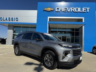 2025 Chevrolet Traverse LT SUV