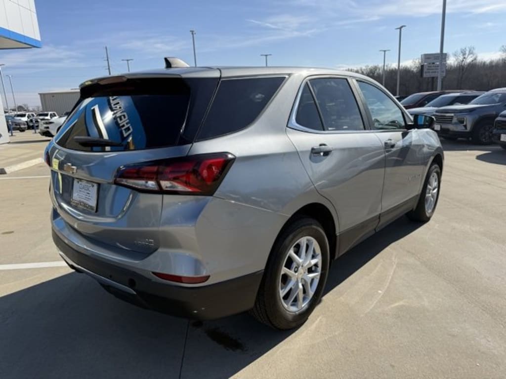 Used 2024 Chevrolet Equinox LT SUV