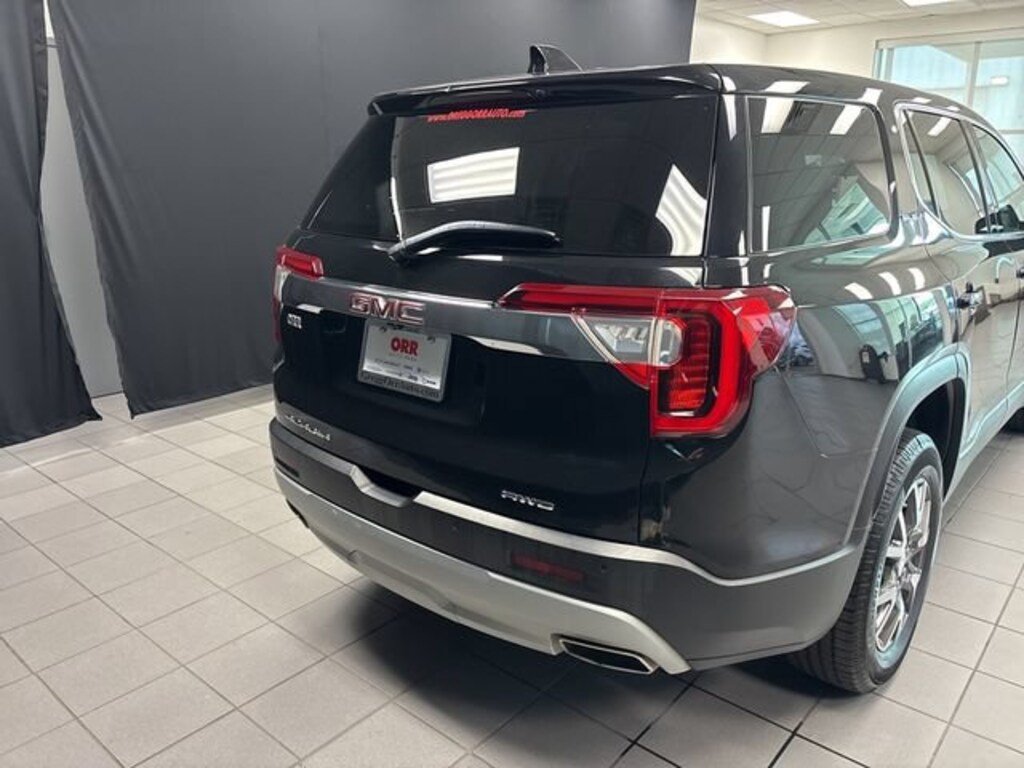 Used 2023 GMC Acadia SLE SUV