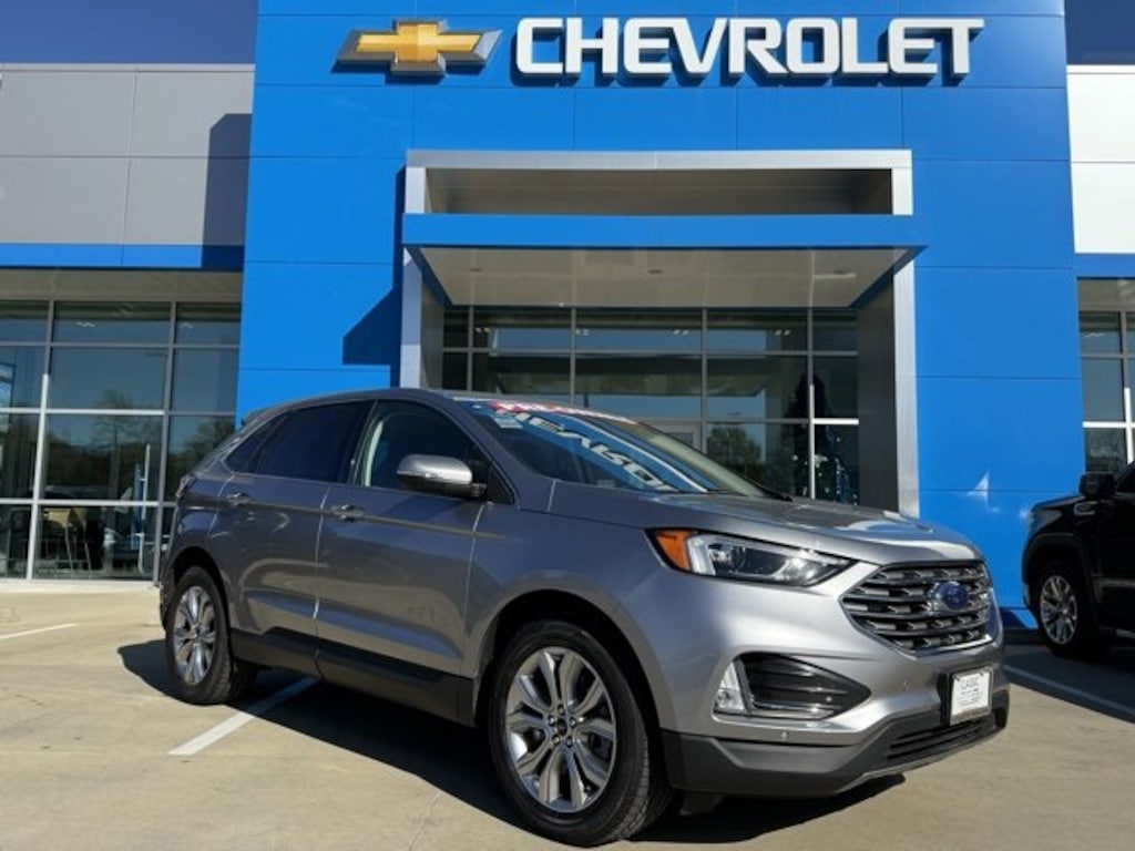 Used 2024 Ford Edge Titanium SUV