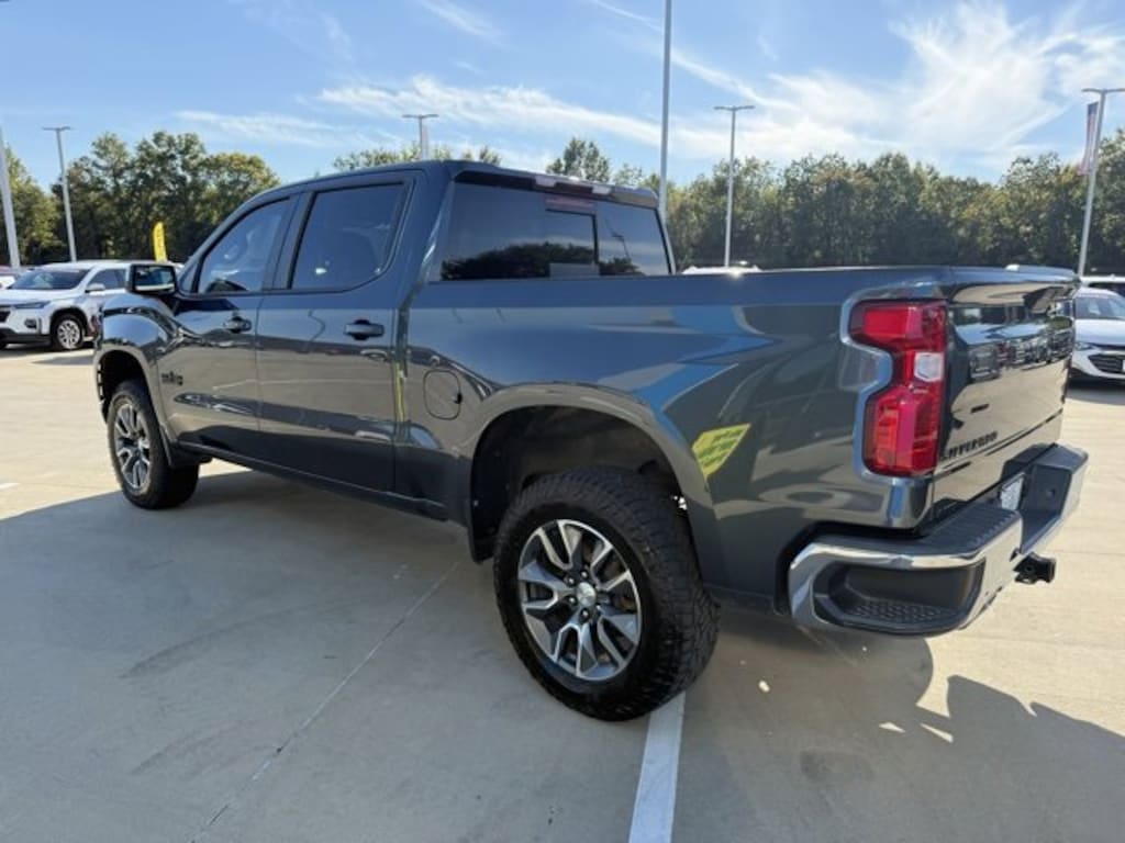Used 2020 Chevrolet Silverado 1500 LT Truck