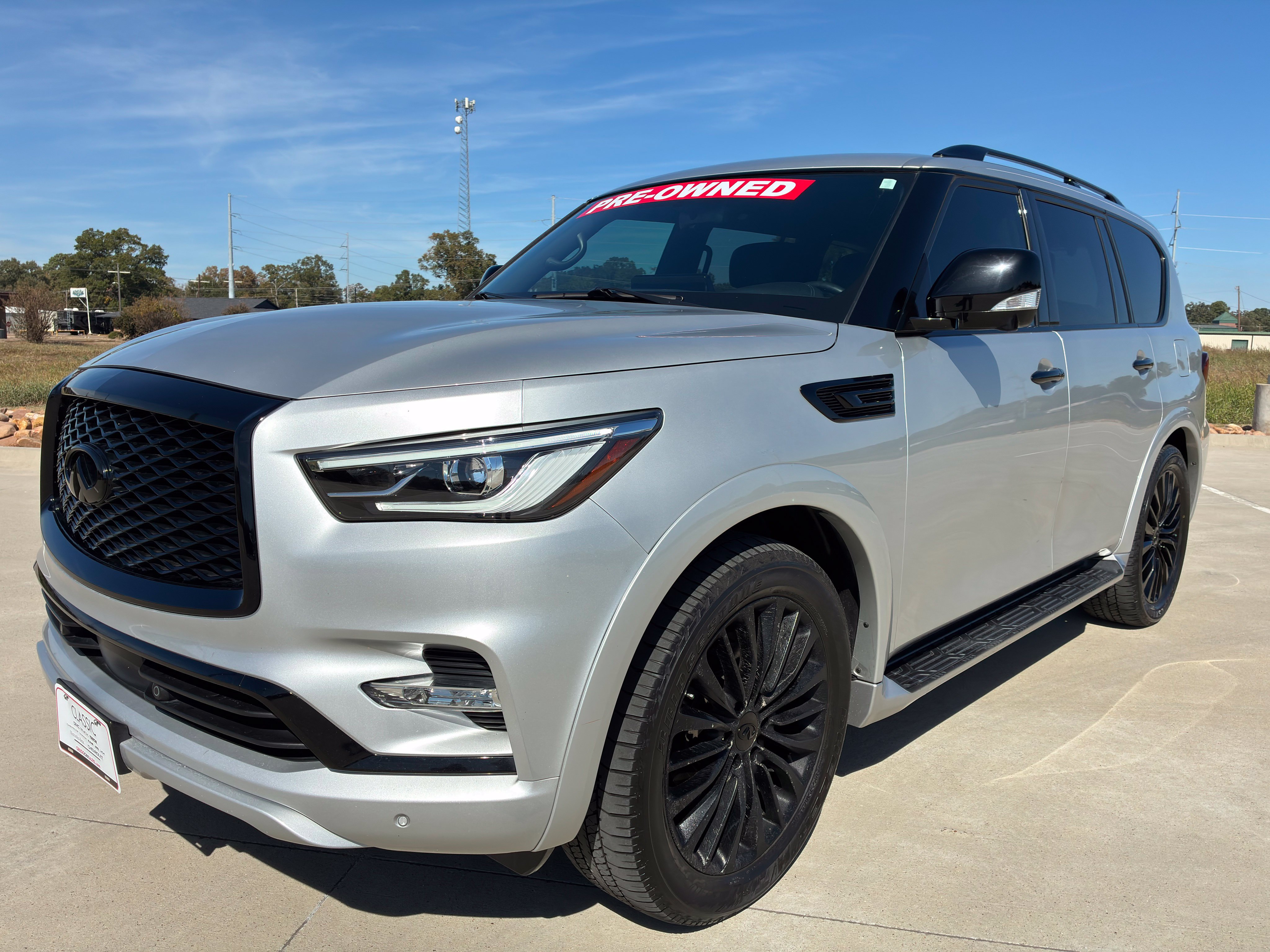 2023 INFINITI QX80 Sensory SUV