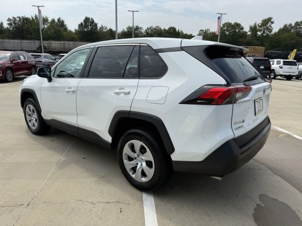 Used 2024 Toyota RAV4 LE