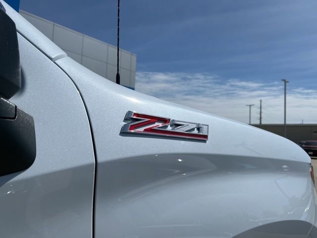 2026 Chevrolet Silverado 1500 LTZ - Photo 16