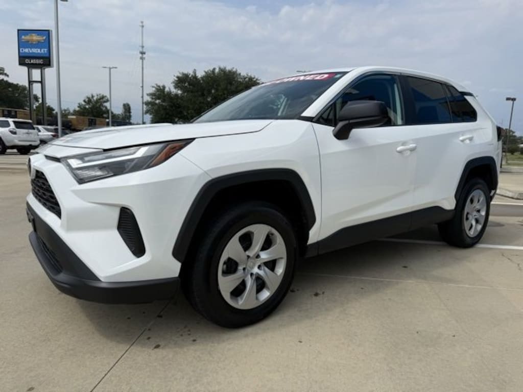 Used 2024 Toyota RAV4 LE