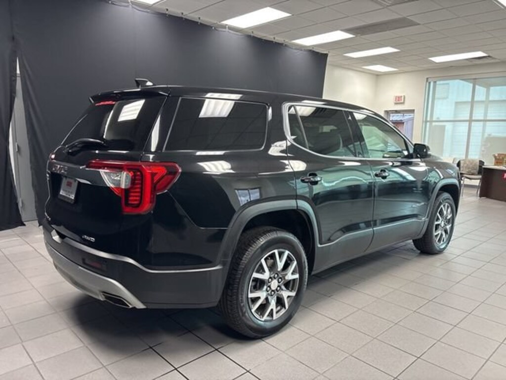 Used 2023 GMC Acadia SLE SUV