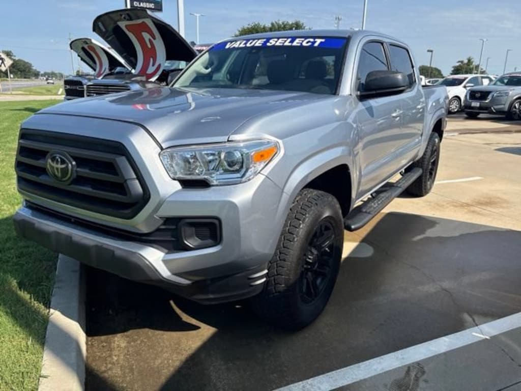 Used 2022 Toyota Tacoma 2WD SR Truck Double Cab