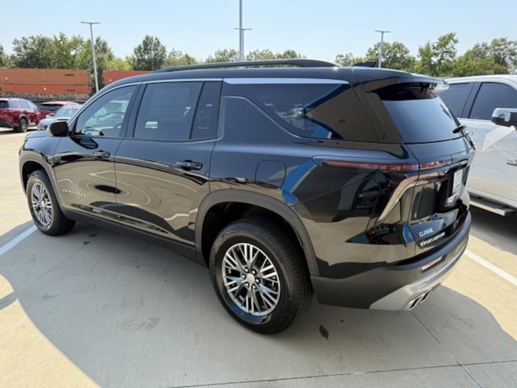 New 2026 Chevrolet Traverse LT SUV