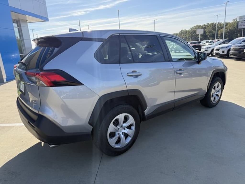 Used 2024 Toyota RAV4 LE