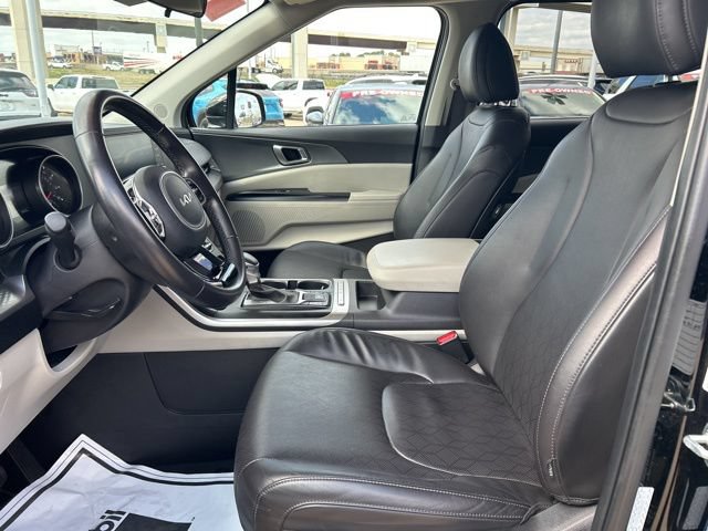 2024 Kia Carnival LX Seat Pkg - Photo 37