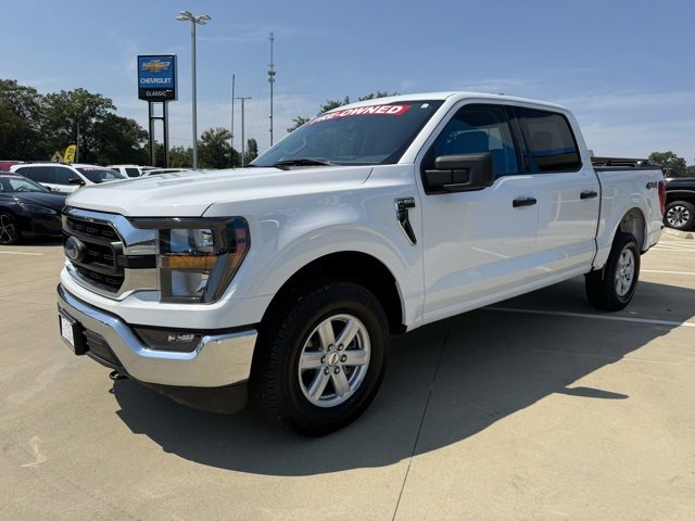 2023 Ford F-150 XL photo 2