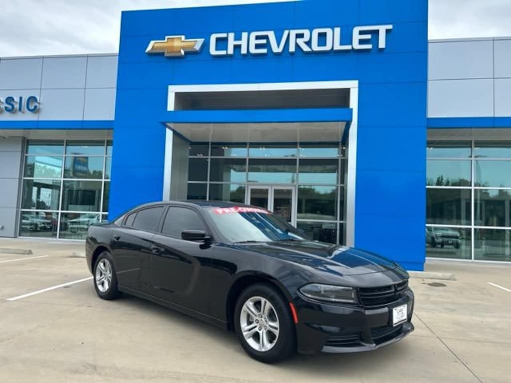 Used 2022 Dodge Charger SXT Sedan
