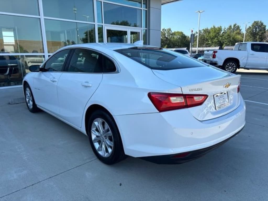 Used 2024 Chevrolet Malibu 1LT Sedan