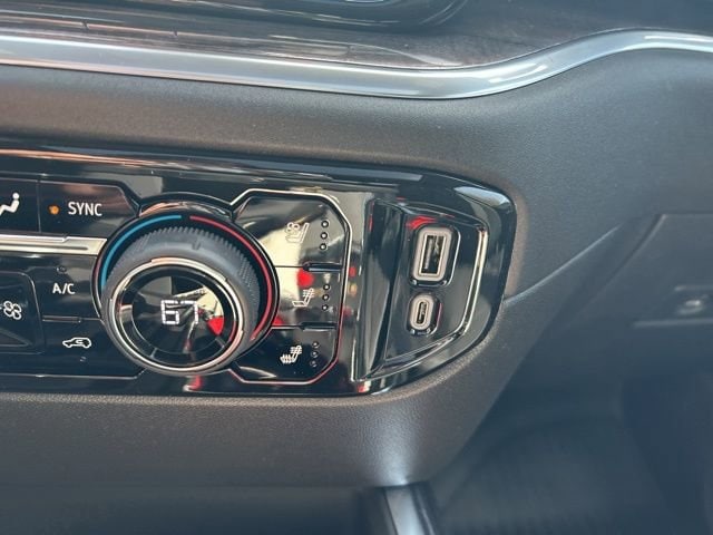 2026 Chevrolet Silverado 1500 LTZ - Photo 29