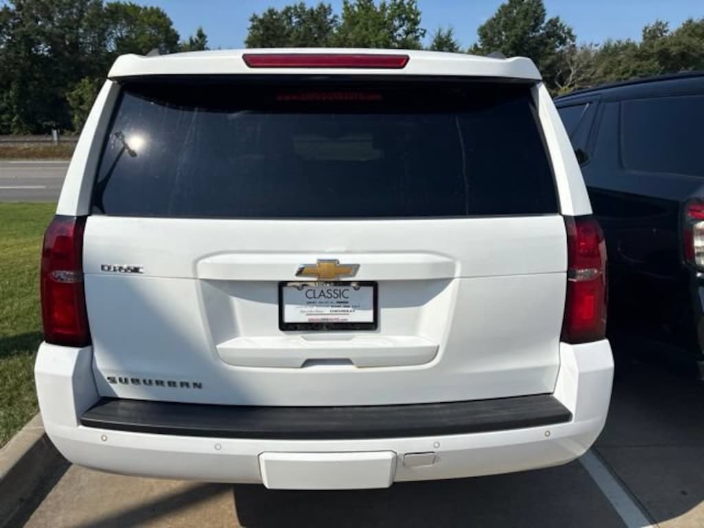 Used 2018 Chevrolet Suburban LT SUV