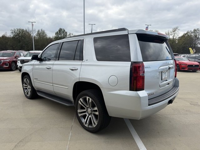 2017 Chevrolet Tahoe LT photo 2