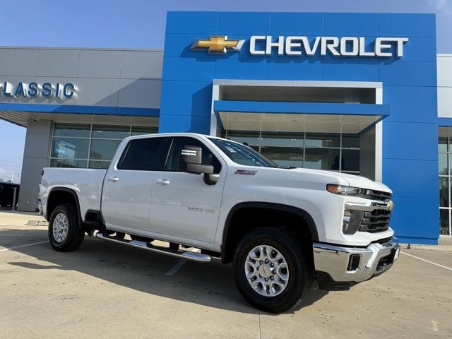 2026 Chevrolet Silverado 2500HD LT's photo
