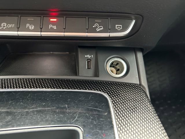 2023 Audi SQ5 Prestige - Photo 32