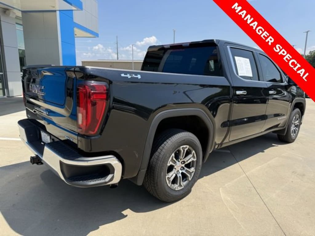 Used 2024 GMC Sierra 1500 SLT Truck Crew Cab