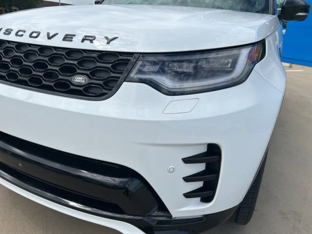 Used 2025 Land Rover Discovery Dynamic SE SUV
