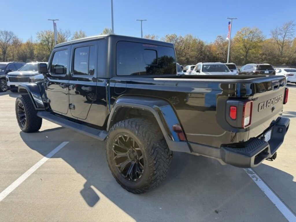 Used 2021 Jeep Gladiator Overland Truck Crew Cab