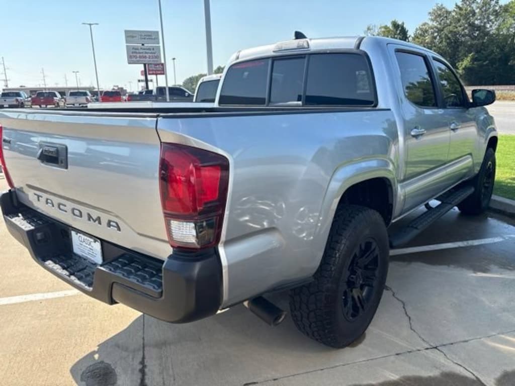 Used 2022 Toyota Tacoma 2WD SR Truck Double Cab