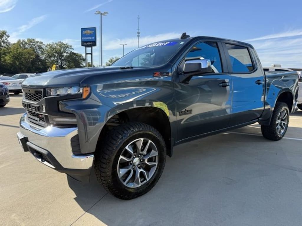 Used 2020 Chevrolet Silverado 1500 LT Truck