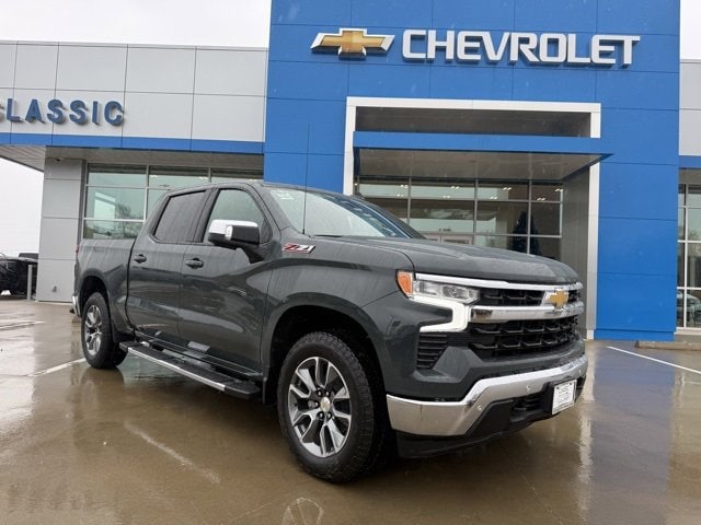 2026 Chevrolet Silverado 1500 LT's photo