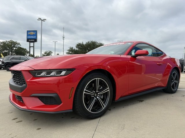 2024 Ford Mustang EcoBoost Premium photo 4