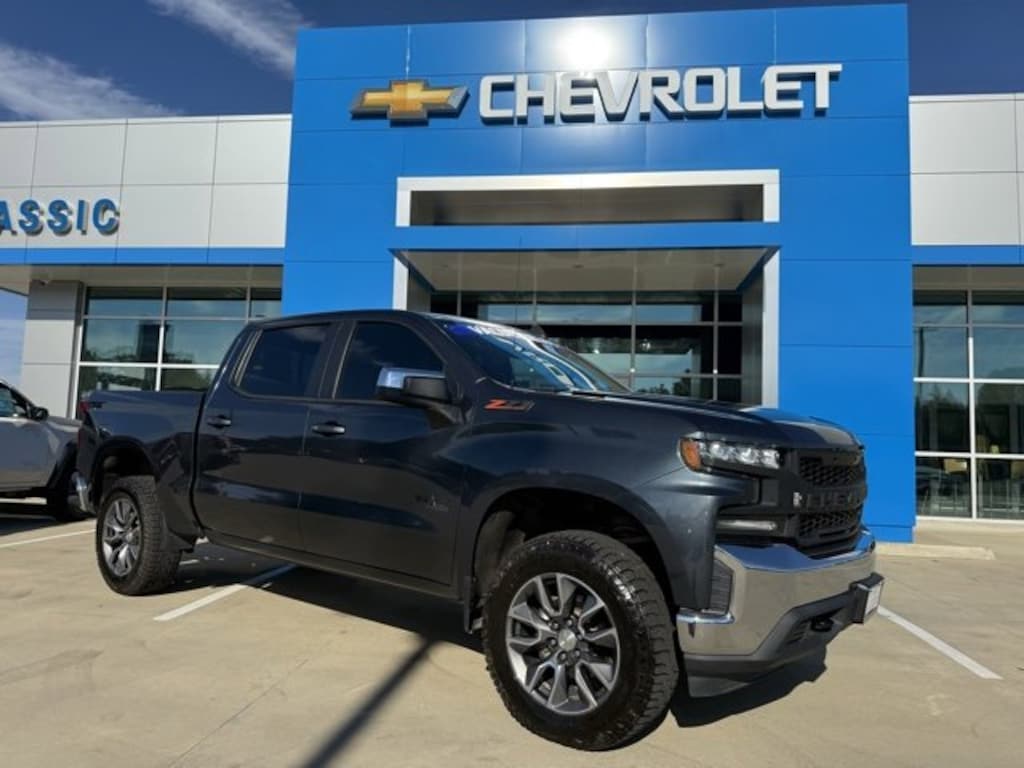 Used 2020 Chevrolet Silverado 1500 LT Truck