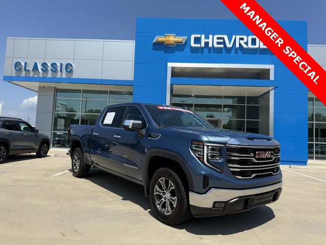 2024 GMC Sierra 1500 SLT's photo