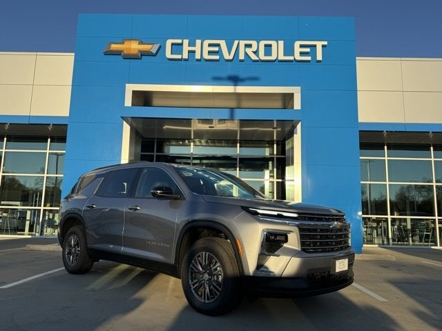 2026 Chevrolet Traverse LT's photo