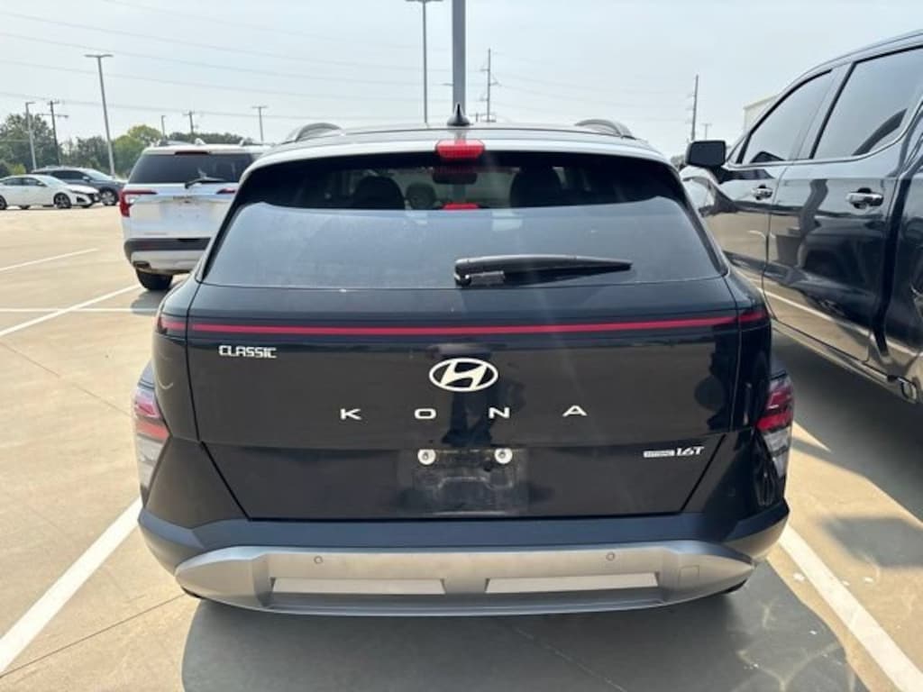 Used 2024 Hyundai Kona Limited SUV