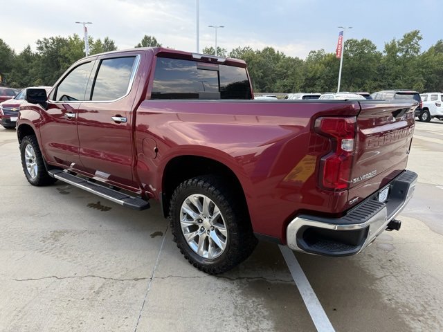 2019 Chevrolet Silverado 1500 LTZ photo 3