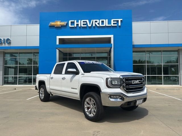 2018 GMC Sierra 4WD Crew Cab Short Box SLT's photo