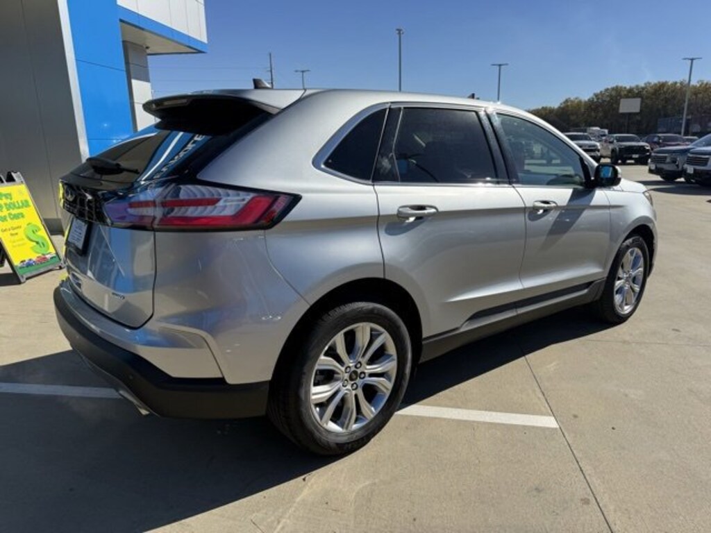 Used 2024 Ford Edge Titanium SUV