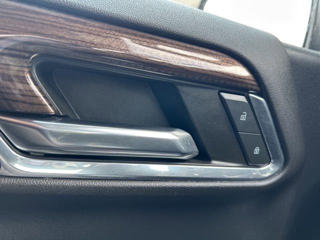 2023 Chevrolet Silverado 1500 RST - Photo 17