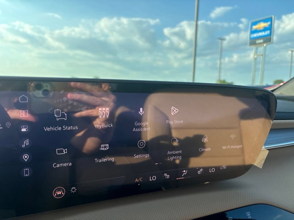2027 Buick Enclave Preferred - Photo 20