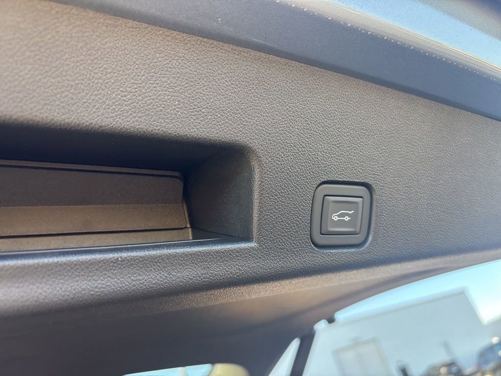 2026 GMC Acadia Elevation - Photo 6