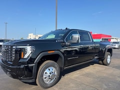 2026 GMC Sierra 3500 HD Denali Ultimate DRW Truck